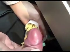 टेकअवे आलू पर विशेष सॉस