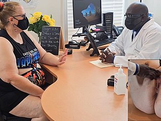 Un médecin noir a frappé tous mes problèmes, littéralement!