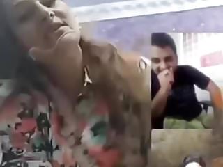 شہوانی، شہوت انگیز پاکستانی چاچی کو