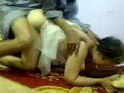 milf Ai Cập cưỡi giống như một